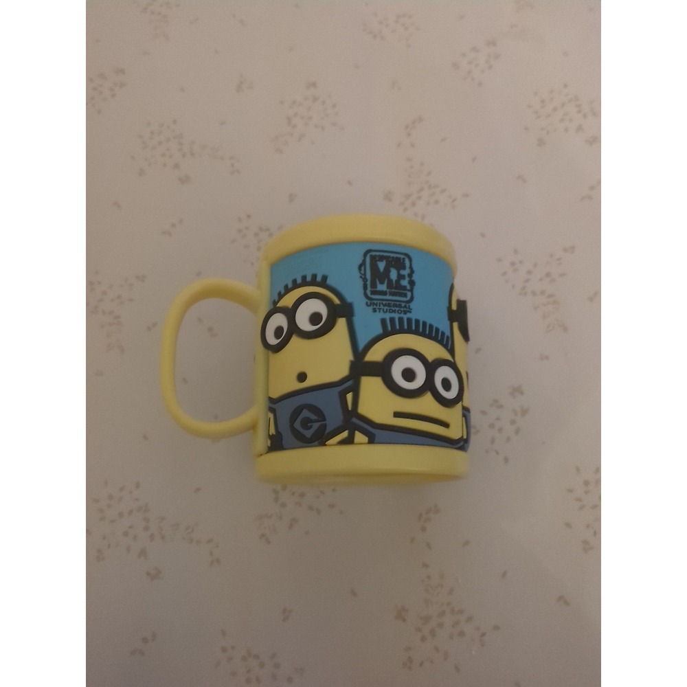 Minions 3D Universal Studio's Cup Mug Amusement Park Cartoon Despicable Me